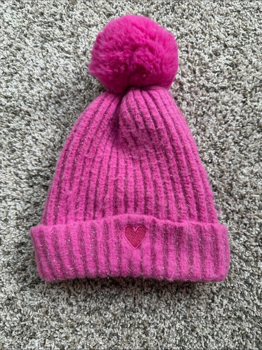 Children's Place girls Bright Pink Pom Knit Beanie with Heart Accent size 4-7